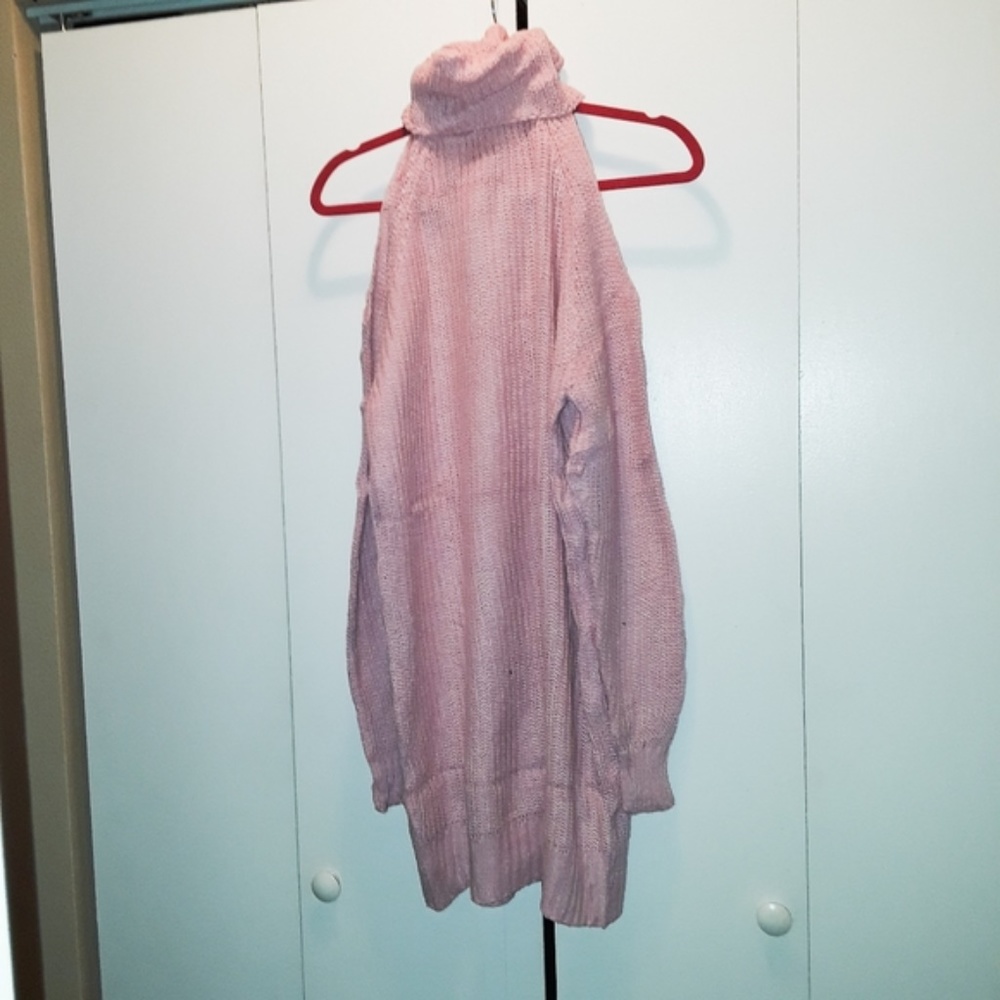 Cold Shoulder Turtle Neck Pink Knit Sweater OS - Picture 6 of 6